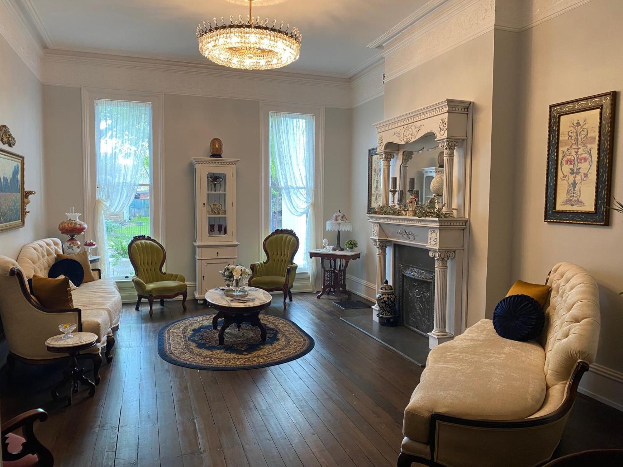Belle Louise Historic Bed & Breakfast パデューカ エクステリア 写真