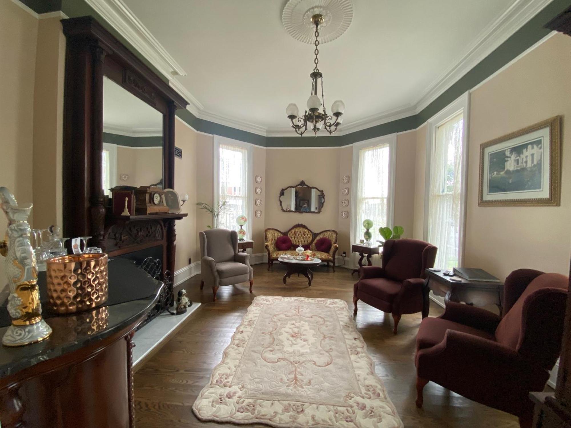Belle Louise Historic Bed & Breakfast パデューカ エクステリア 写真